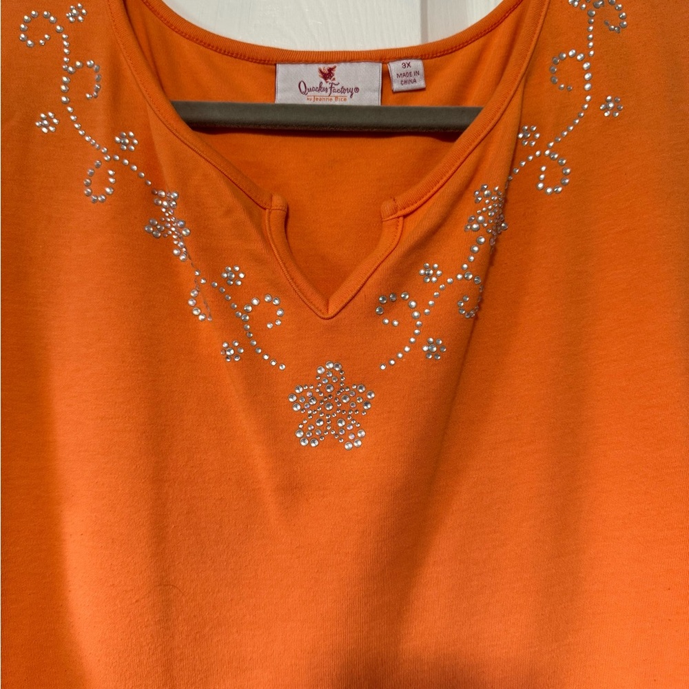 Blouse - Picture 2 of 3